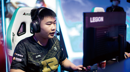 S40赛季妲己玩法解析与最佳出装推荐